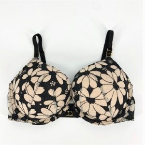 Victorias Secret Bombshell Plunge Push Up Bra
